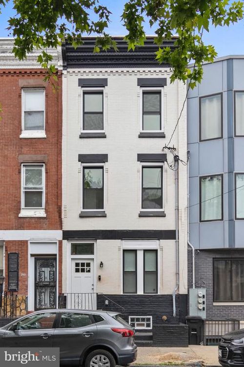 2819 W Oxford St, PHILADELPHIA, PA, 19121-2743 | Card Image