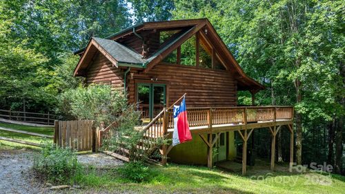 211 Granite Rdg, Nebo, NC, 28761-6734 | Card Image