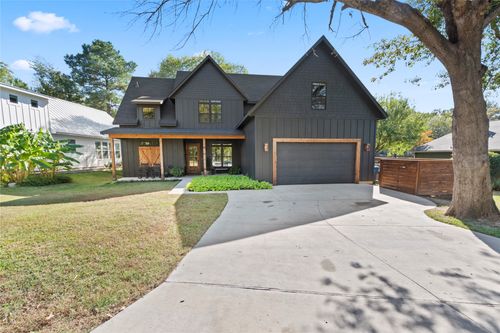 807 Midway Rd, Tool, TX, 75143-1315 | Card Image