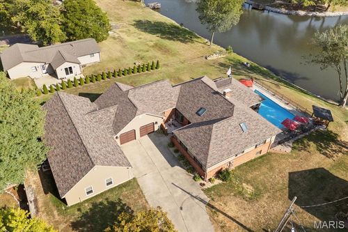 802 S Jackson St, Millstadt, IL, 62260-1640 | Card Image