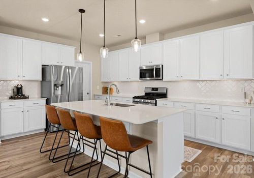 927 Cobbled Way, Fort Mill, SC, 29715-2540 | Card Image