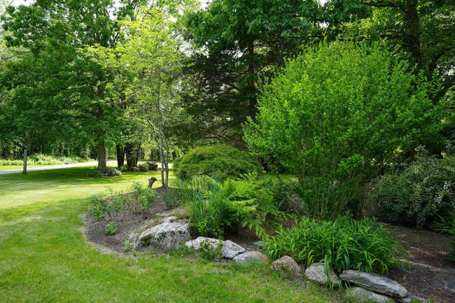 106 Jenkins Rd, House other with 4 bedrooms, 3 bathrooms and null parking in Bedford NH | Image 10