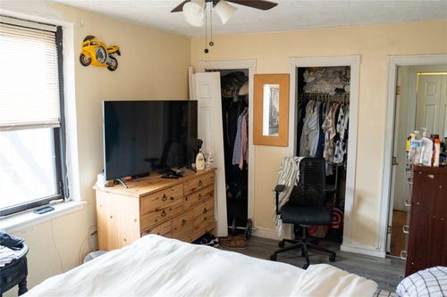 apt-609-42 Layton St, Elmhurst, NY, 11373-2378 | Card Image