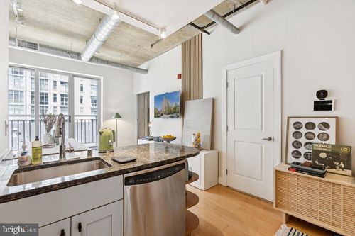 apt-606-301 Massachusetts Ave Nw, WASHINGTON, DC, 20001-6611 | Card Image