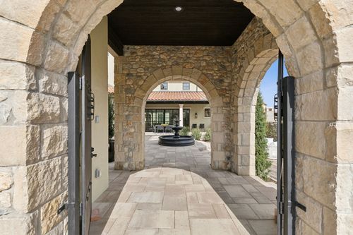 10 Catalonia Dr, Westlake, TX, 76262-2220 | Card Image