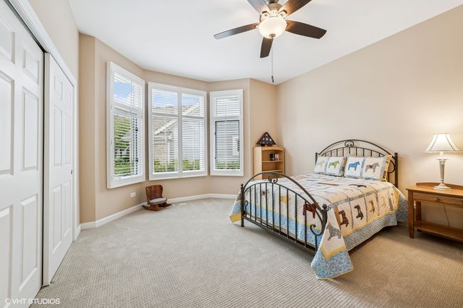 4 Biltmore Ct, House other with 2 bedrooms, 3 bathrooms and 4 parking in Lake In The Hills IL | Image 7