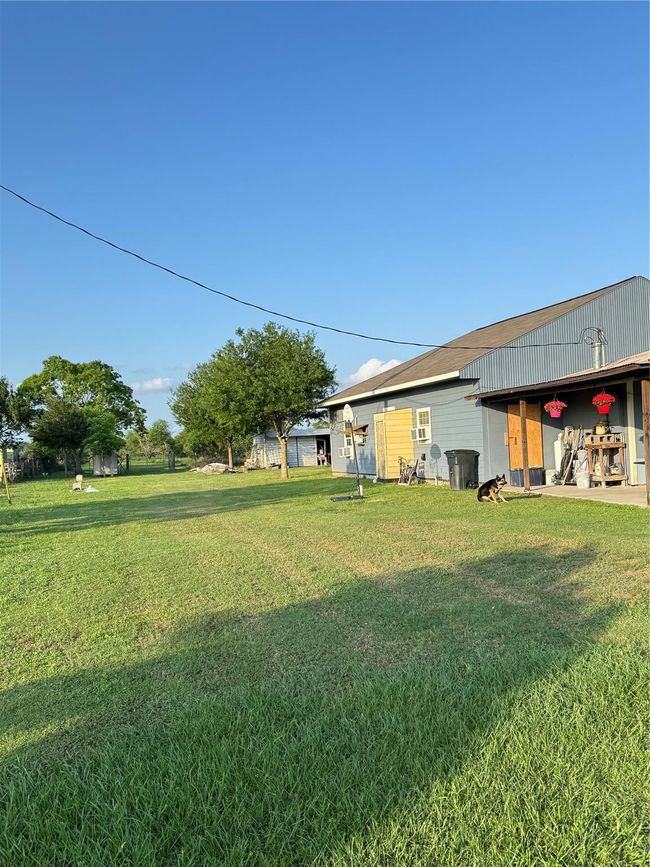 2310 Hopkins Rd, Home with 4 bedrooms, 2 bathrooms and null parking in Beasley TX | Image 5