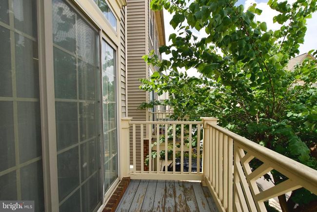 12 - 21150 Domain Ter, Townhouse with 2 bedrooms, 2 bathrooms and null parking in STERLING VA | Image 17