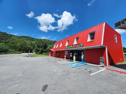 4-159 Bottom Rd, Tazewell, VA, 24651 | Card Image