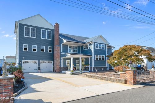 3235 Osborn Ter, Toms River, NJ, 08753-4839 | Card Image