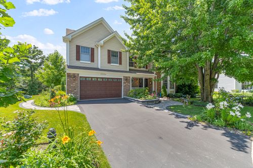 28584 Ashford Ct, Lake Bluff, IL, 60044-3000 | Card Image