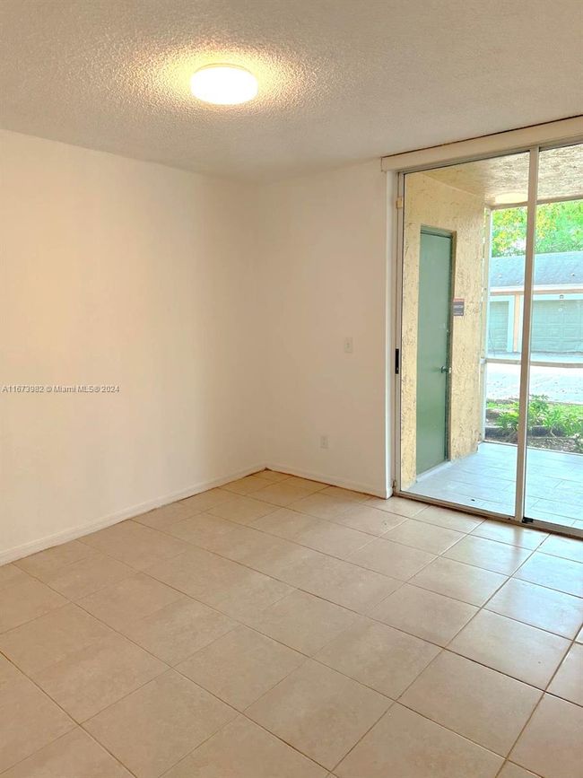 106G - 4045 W Mcnab Rd, Condo with 2 bedrooms, 2 bathrooms and null parking in Pompano Beach FL | Image 9