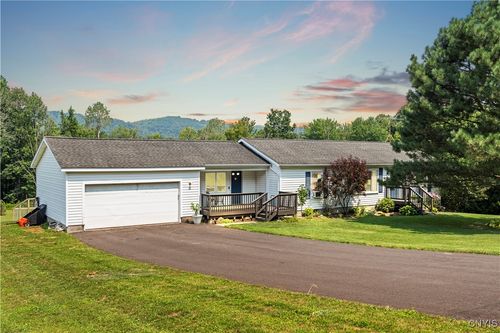 3229 Gardner Rd, Marcellus, NY, 13108-9797 | Card Image
