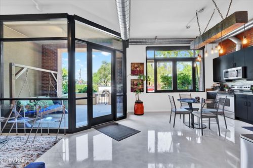 121-7301 E 3rd Ave, Scottsdale, AZ, 85251-4451 | Card Image