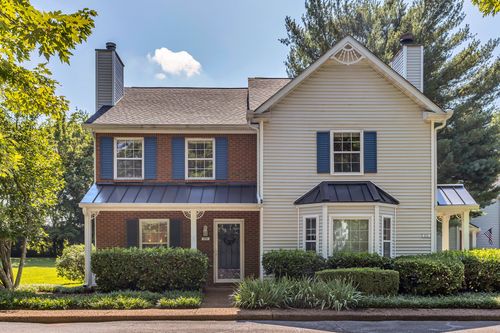 1270 Carriage Park Dr, Franklin, TN, 37064-5764 | Card Image