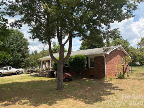 9289 Fisher Rd, Rockwell, NC, 28138-7560 | Card Image