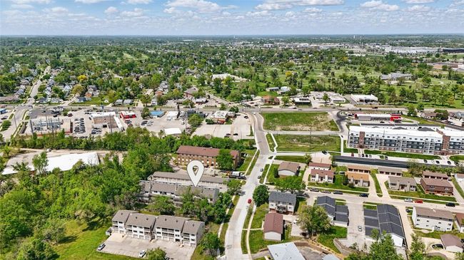 APT-304 - 215 40 Th Street Dr, Condo with 3 bedrooms, 2 bathrooms and null parking in Cedar Rapids IA | Image 48