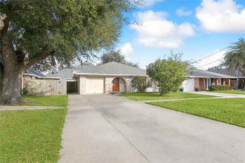 4429 Lake Vista Dr, Metairie, LA, 70006-2105 | Card Image