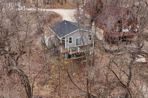 26391 215th Ave, Delhi, IA, 52223-8509 | Card Image