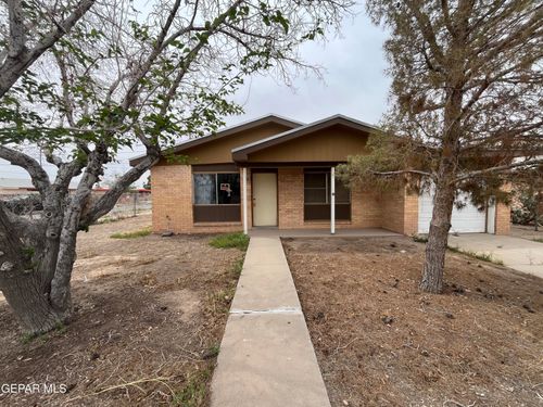 952 Zacatecas Ct, El Paso, TX, 79907-3239 | Card Image
