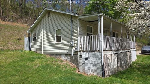 2112 Bench Way, Charleston, WV, 25311-9763 | Card Image