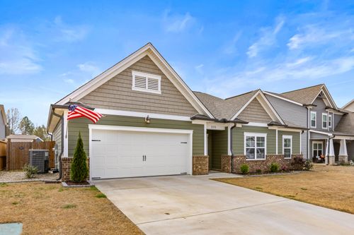 231 Winchester Dr, Rossville, GA, 30741-8122 | Card Image