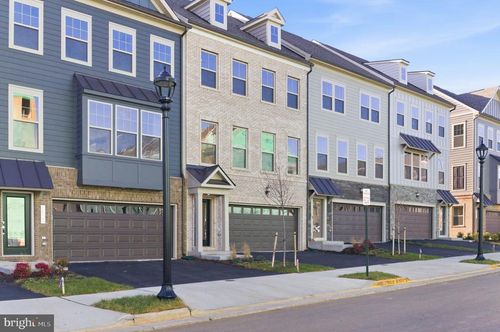 1017 Venifena Ter Se, LEESBURG, VA, 20175-4778 | Card Image