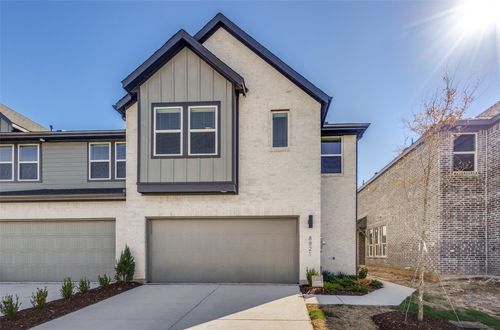 8821 Enclave Way, Northlake, TX, 76262-4101 | Card Image