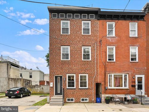 1204 Montrose St, PHILADELPHIA, PA, 19147-3620 | Card Image
