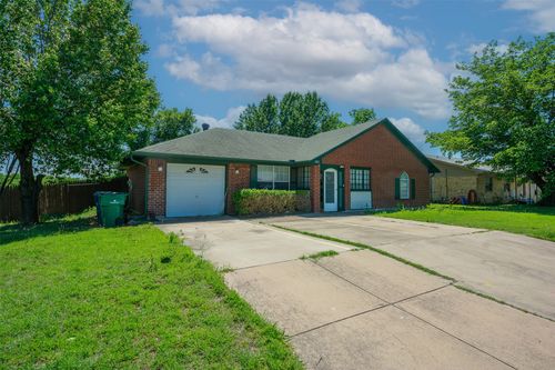 1022 Wootton Ave, Bridgeport, TX, 76426-2048 | Card Image
