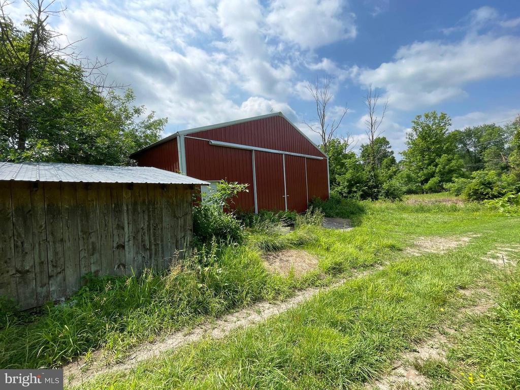 Farm in ZIEGLERVILLE 5
