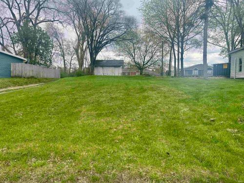 916 Stanfield Street, South Bend, IN, 46617-1257 | Card Image