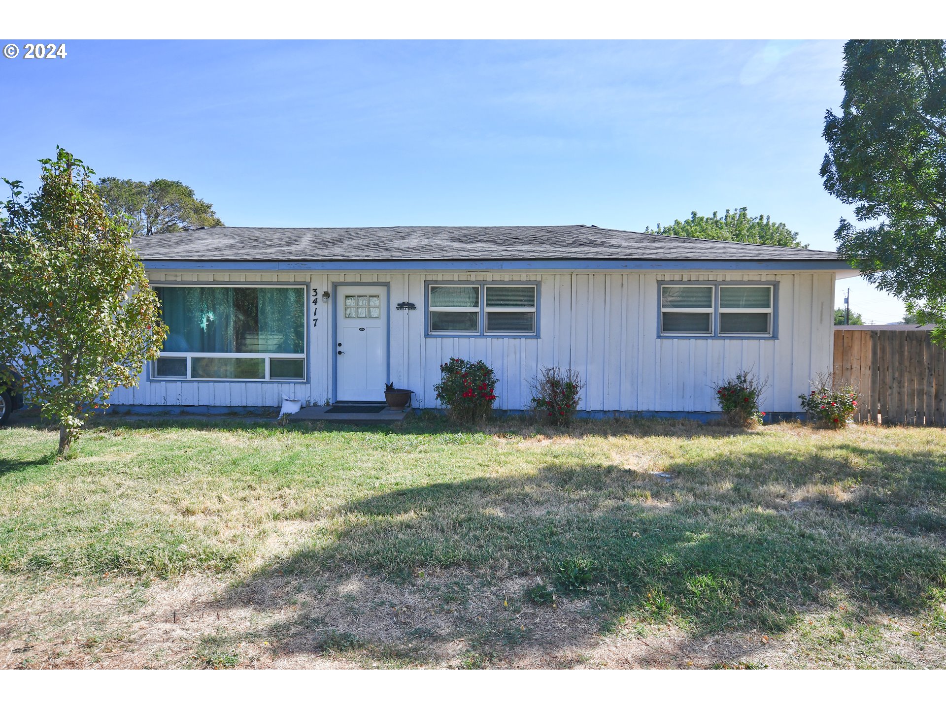 8th St, The Dalles, OR 97058