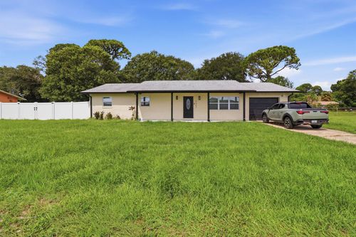 2657 Seneca Ave, Fort Pierce, FL, 34946-6664 | Card Image