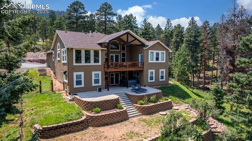 556 Crystola Ct, Woodland Park, CO, 80863-9125 | Card Image