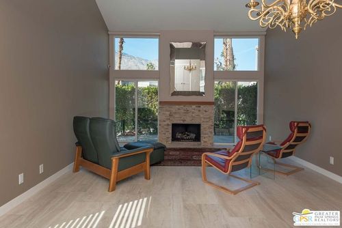 1720 E Camino Parocela, Palm Springs, CA, 92264-8233 | Card Image