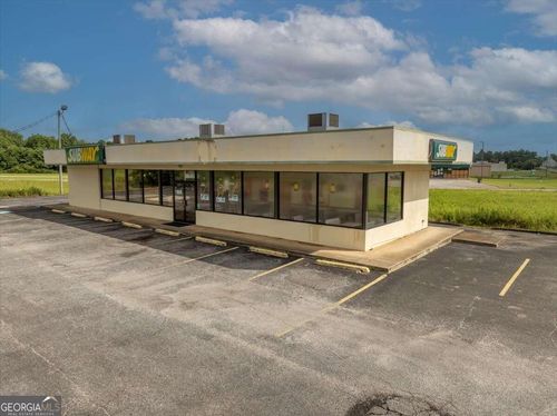 1161 Pine St, Unadilla, GA, 31091-3762 | Card Image