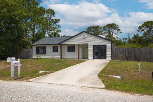 818 Brittan Ave Se, PALM BAY, FL, 32909-4345 | Card Image