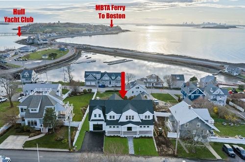 15 Glover Ave, Hull, MA, 02045-1464 | Card Image
