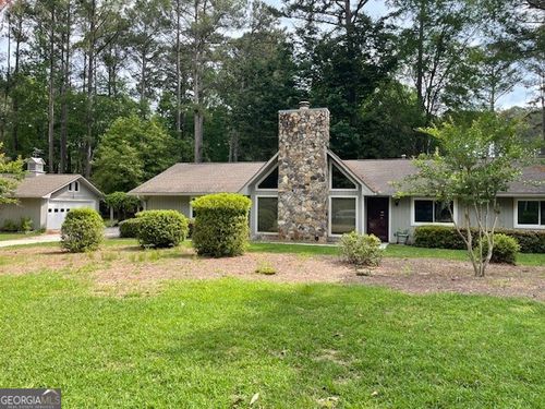 100 Sandown Dr, Peachtree City, GA, 30269-2276 | Card Image