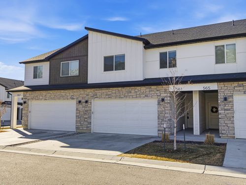 561 N 225 E, Providence, UT, 84332-3502 | Card Image