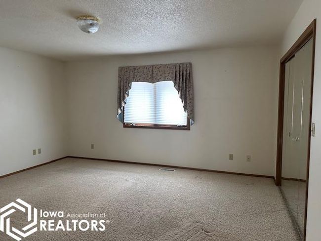 1615 Sullivan Ave, House other with 4 bedrooms, 3 bathrooms and null parking in Humboldt IA | Image 42