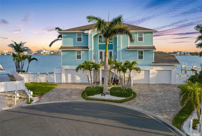 11000 8 Th St E, House other with 4 bedrooms, 5 bathrooms and null parking in Treasure Island FL | Image 10
