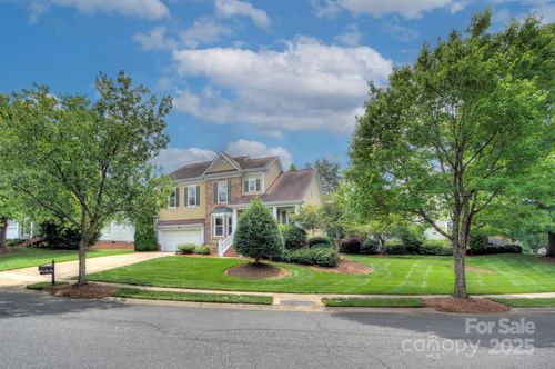 8044 Hawk Crest Ct, Charlotte, NC, 28270-9532 | Card Image