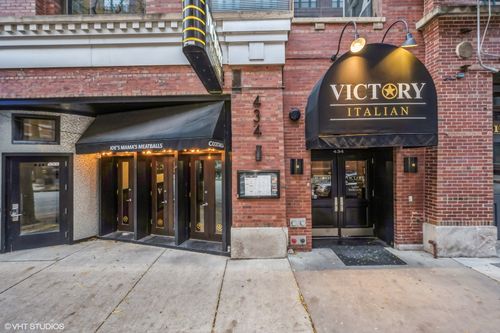 restaurant-434 W Ontario Street, Chicago, IL, 60610 | Card Image