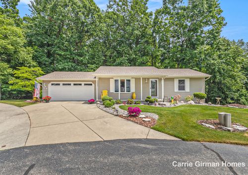 272 Chasseral Ct Nw, Comstock Park, MI, 49321-8787 | Card Image