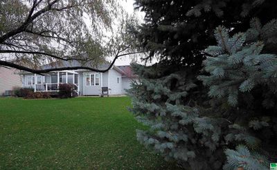 706 Prairie Blvd, House other with 4 bedrooms, 3 bathrooms and null parking in Dakota Dunes SD | Image 2