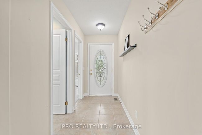 12 - 21 Loretta Dr, Condo with 3 bedrooms, 3 bathrooms and 4 parking in Virgil ON | Image 4