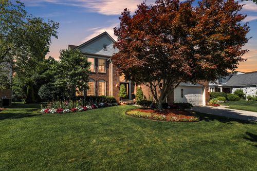 44899 Weymouth Dr, Canton, MI, 48188-3259 | Card Image