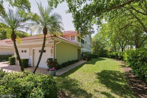 202-5300 Andover Dr, NAPLES, FL, 34110-3347 | Card Image